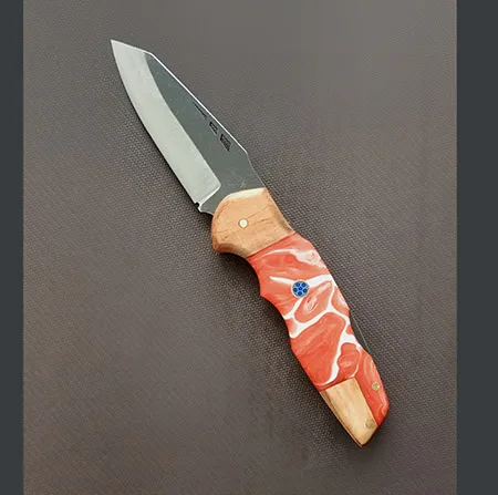 مطواة HC بمشبك حزام ومقبض إيبوكسي زيتوني