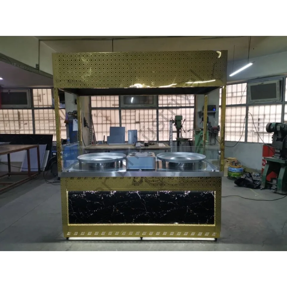 Tantuni Counter 160×70 cm, with LED lighting, on wheels, gold finish