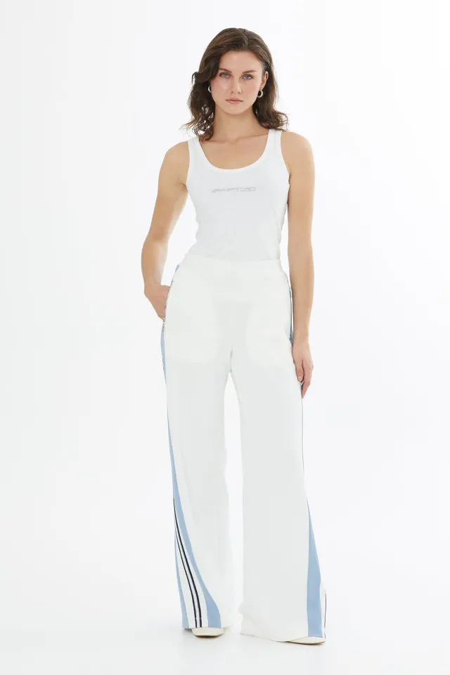 Stripe Detail Zippered Pocket Ecru Sweatpants