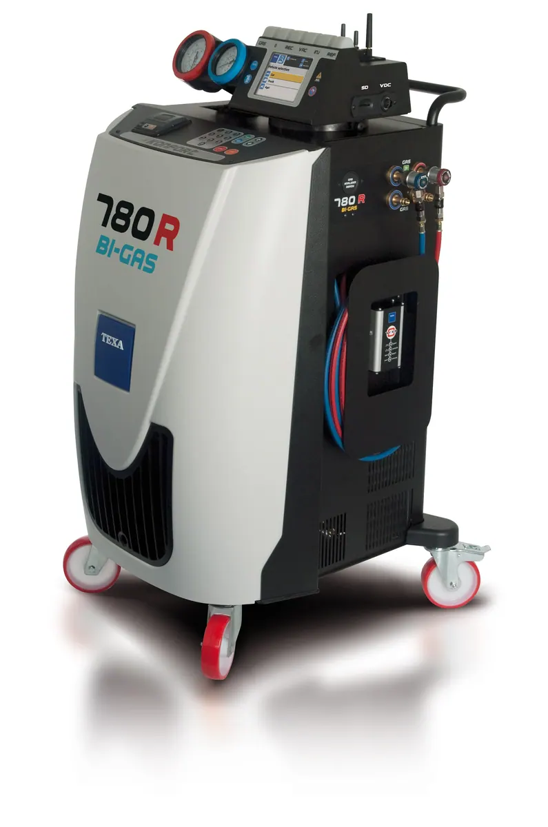 A/C Service Station 780R