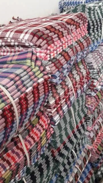 غطاء مائدة أزرق