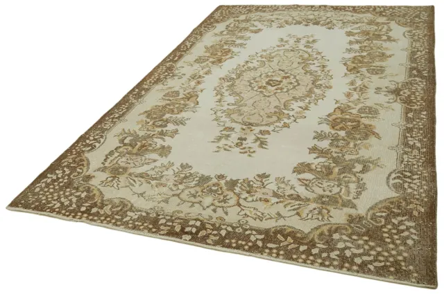 سجادة صالة كريمي بيج معتّقة بنقش ميدالية - صوف 6 م² 187×300 سم
