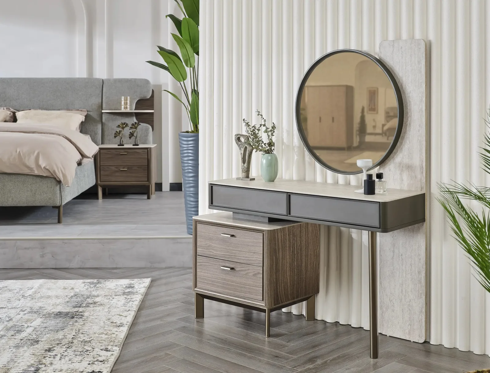 Flod Chest of Drawers