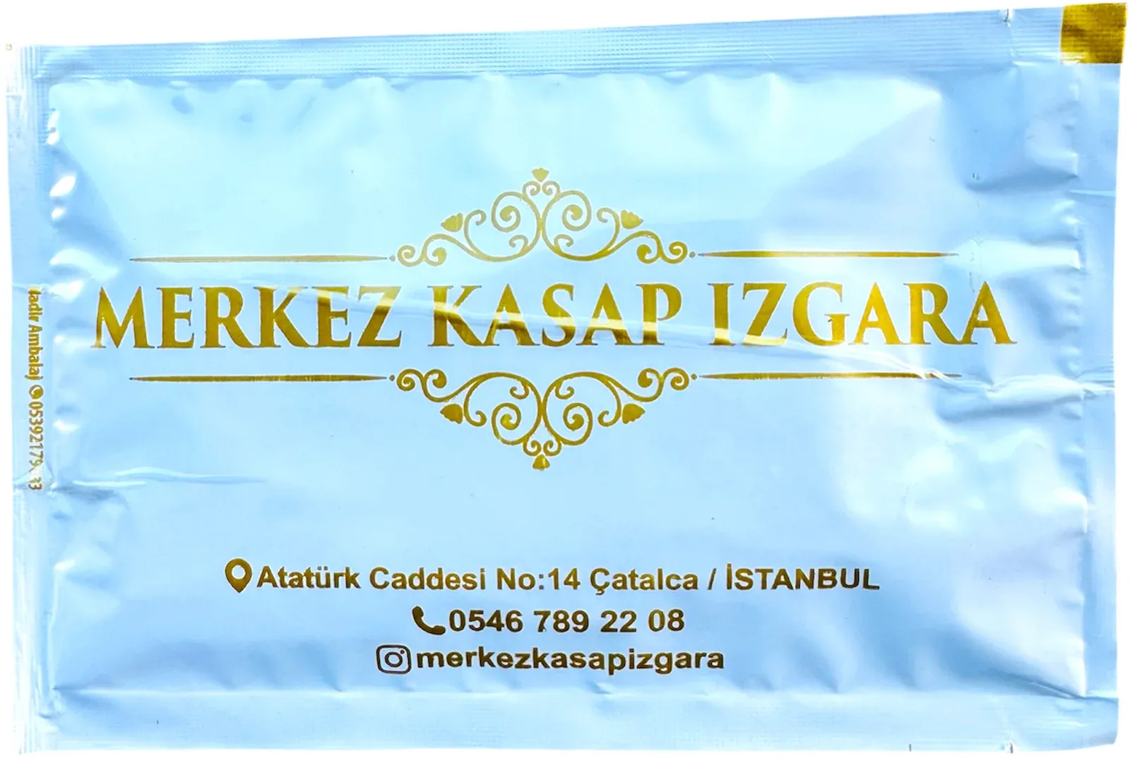 9 × 14 cm printed wet wipe