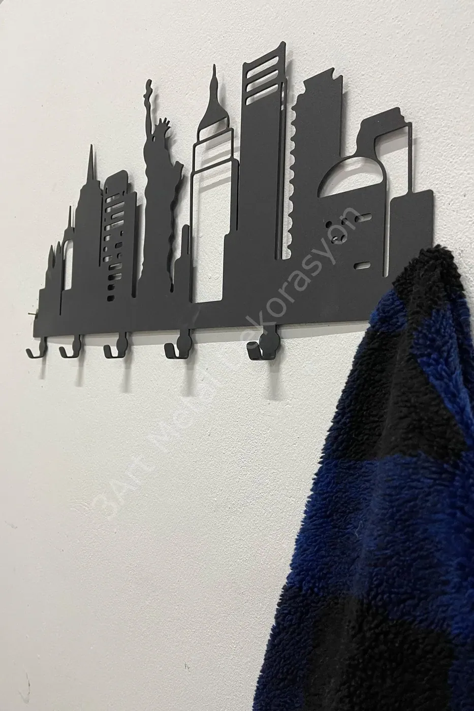 New York silhouette metal wall hook