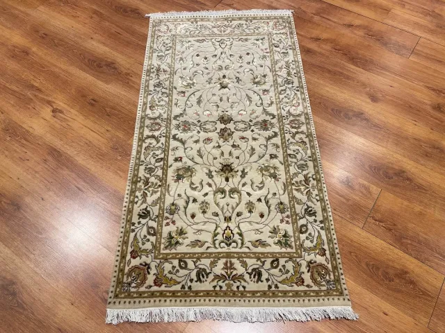 Nazende Silk-Blend Usak Hand-Woven Rug