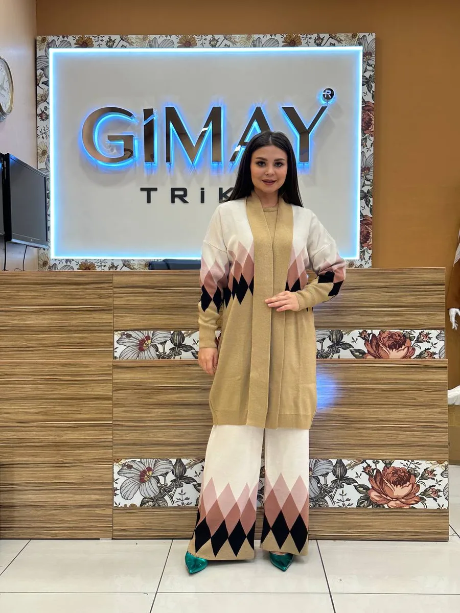 Gimay Triko three-piece knit set model 22067