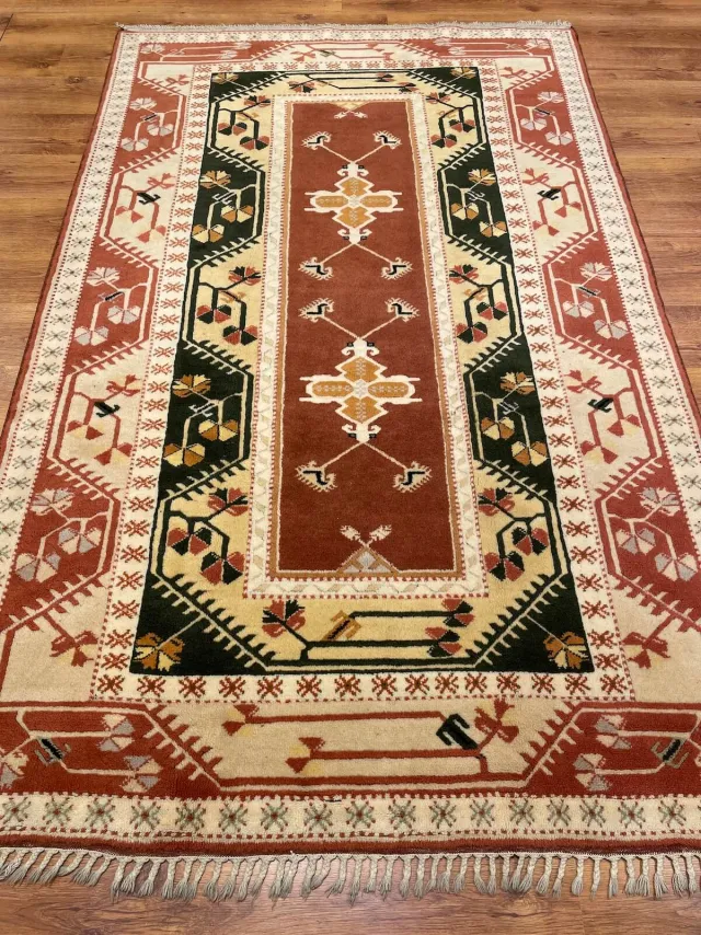 Bozalan Milas Hand-Woven Rug