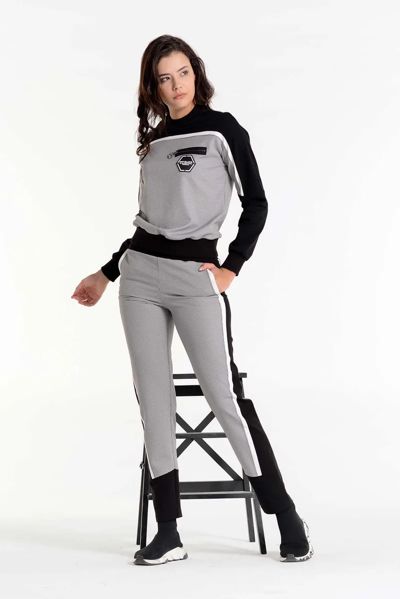 Avidita two-piece set model ST101