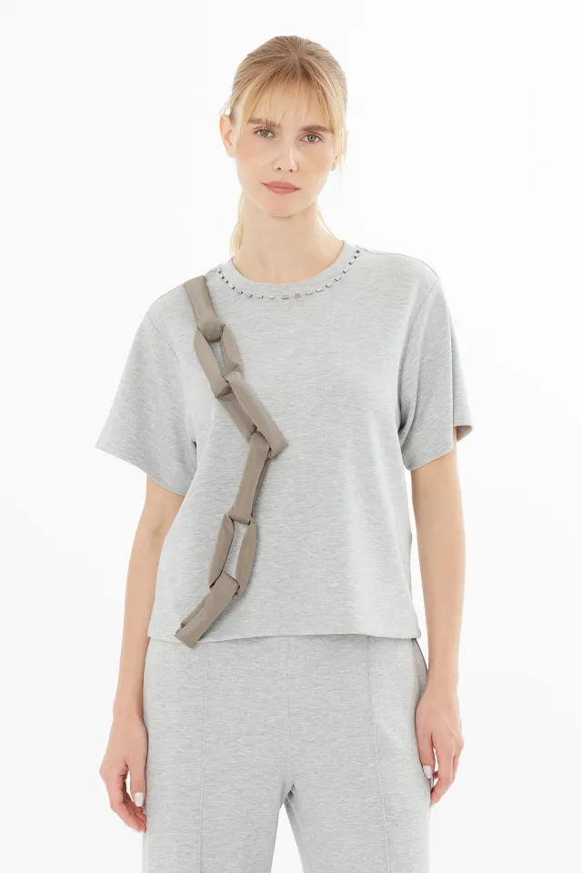 Fiber Lined Accessorized T-shirt