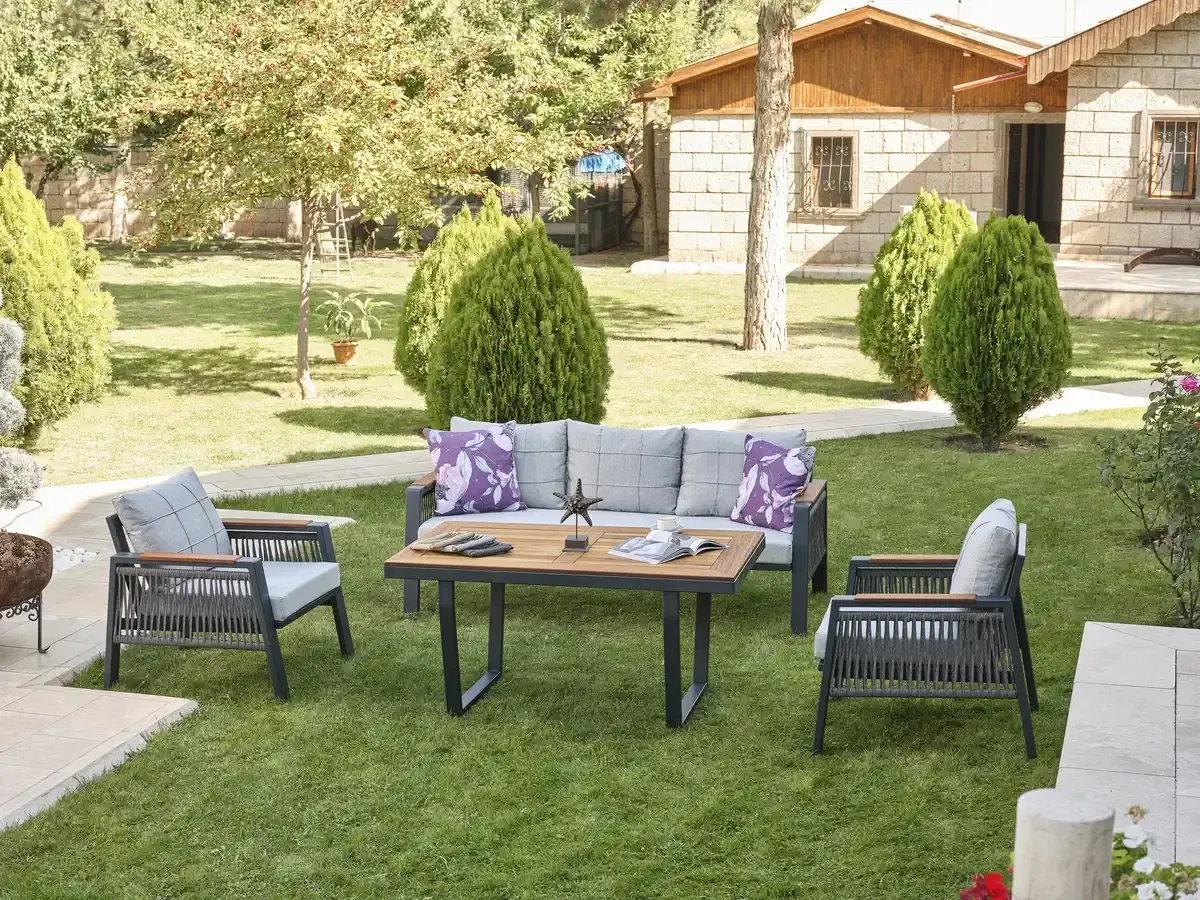 Efes Plus outdoor seating group