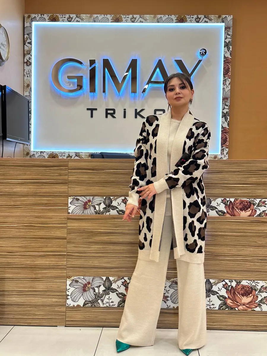 Gimay Triko three-piece knit set model 22052