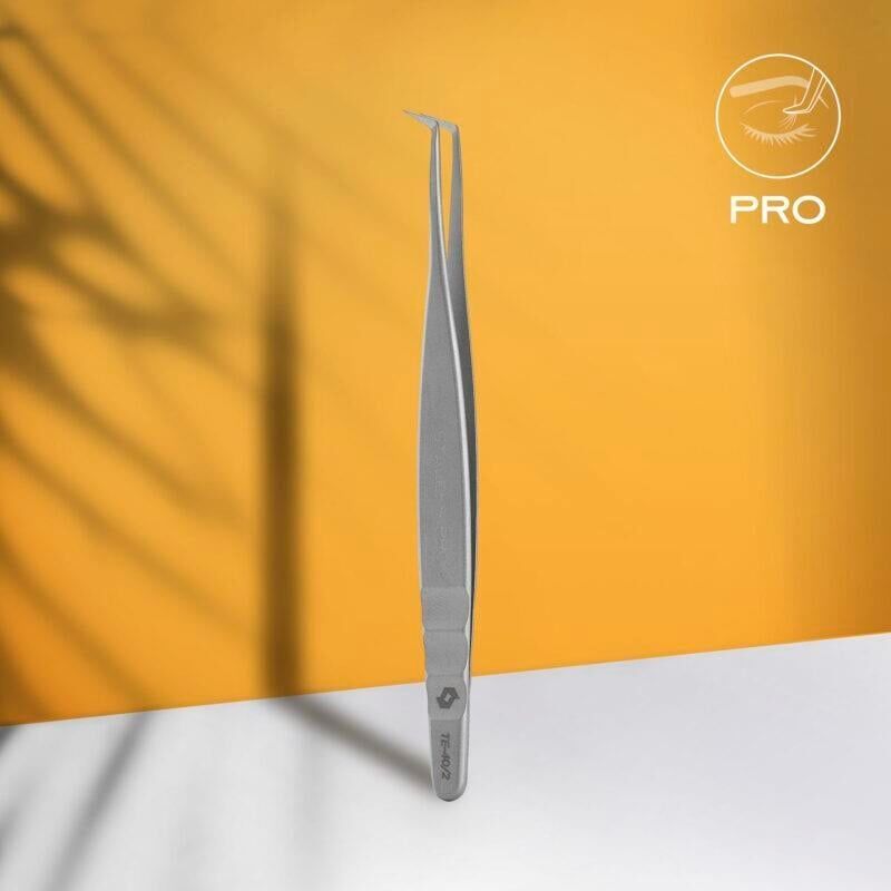 EXPERT 40 TYPE 2 Professional Eyelash Tweezers (L-Shaped, 70')
