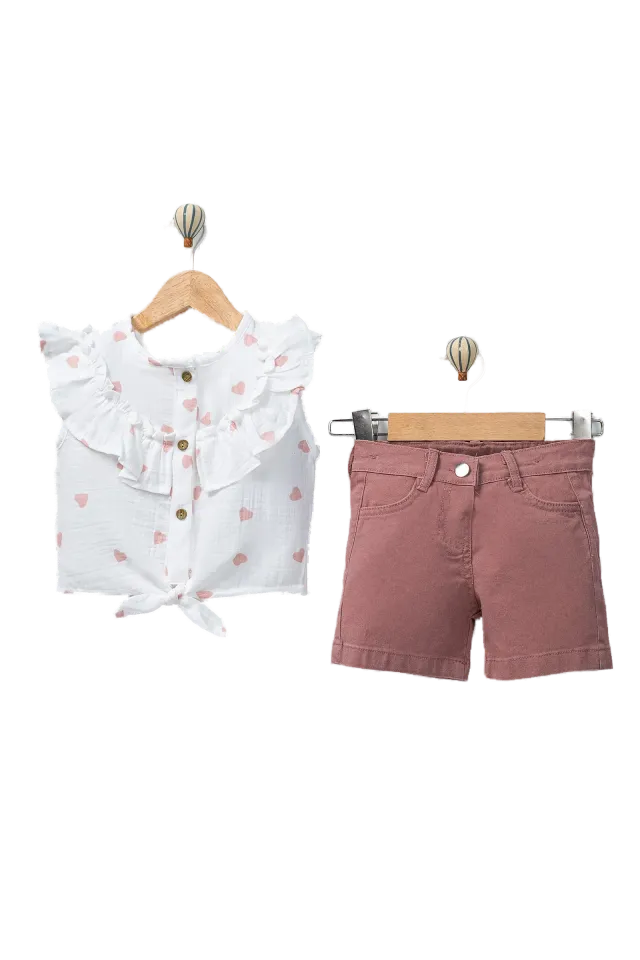 ARD 4080 Ruffle-Sleeve Blouse and Shorts Outfit