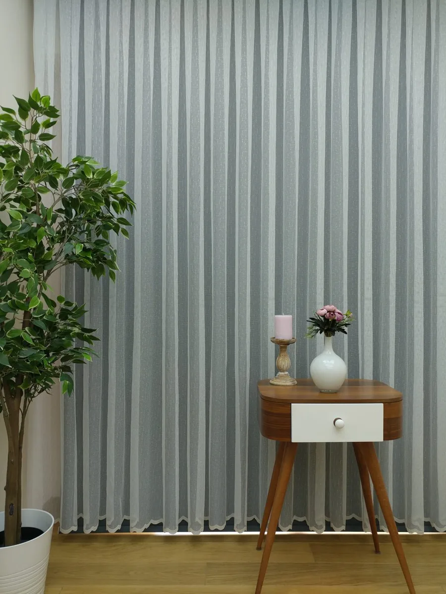 Pardes tulle curtain model BT 604