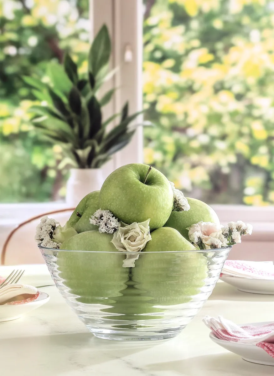 Derin glass salad bowl