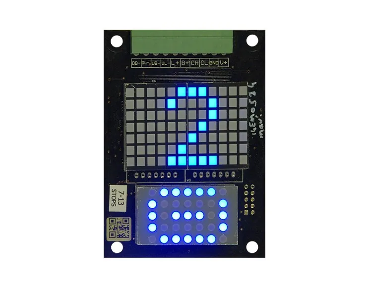 مصفوفة نقطية عمودية LED