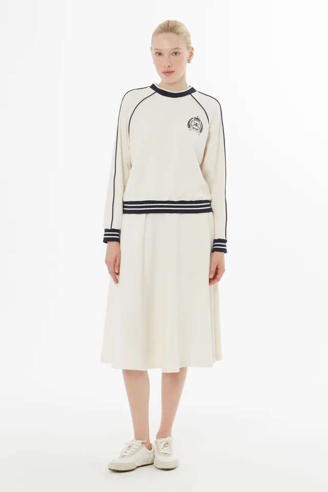 Knit-Sleeve Logo Skirt Set