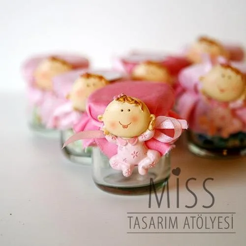 1641 mini glass jar almond candies