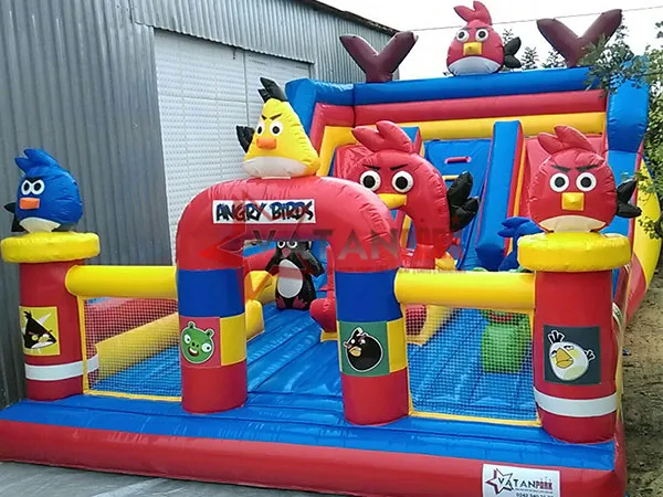 مدينة ألعاب هوائية Angry Birds