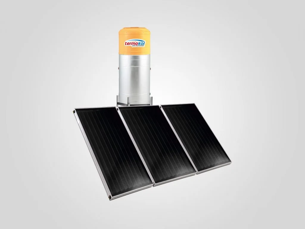 Vertical tank solar water heating system