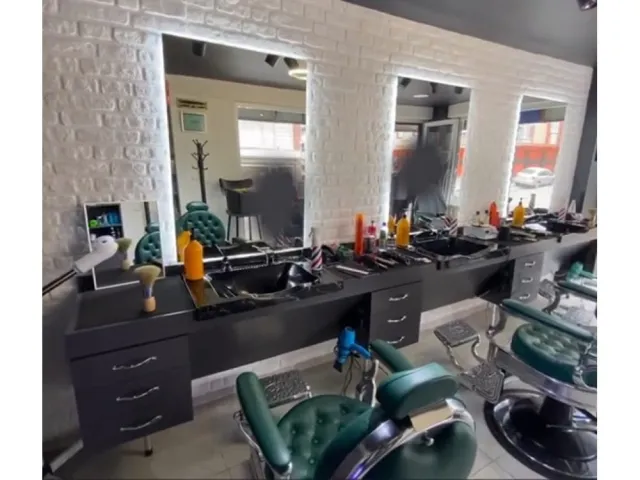 Barber Station 237