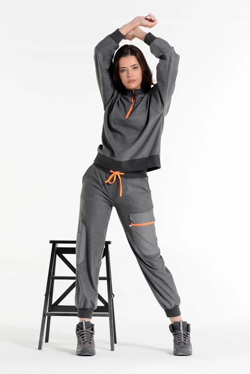 Avidita two-piece set model ST131