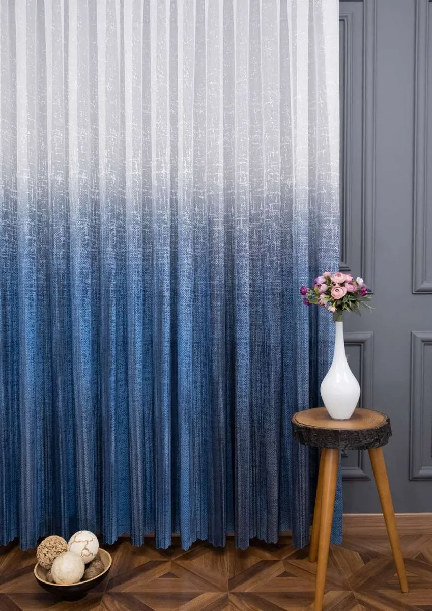 Pardes Damascus tulle curtain, blue