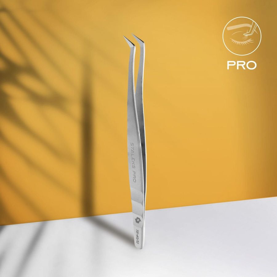 EXPERT 40 TYPE 12 Professional Eyelash Tweezers (Foot, 65')