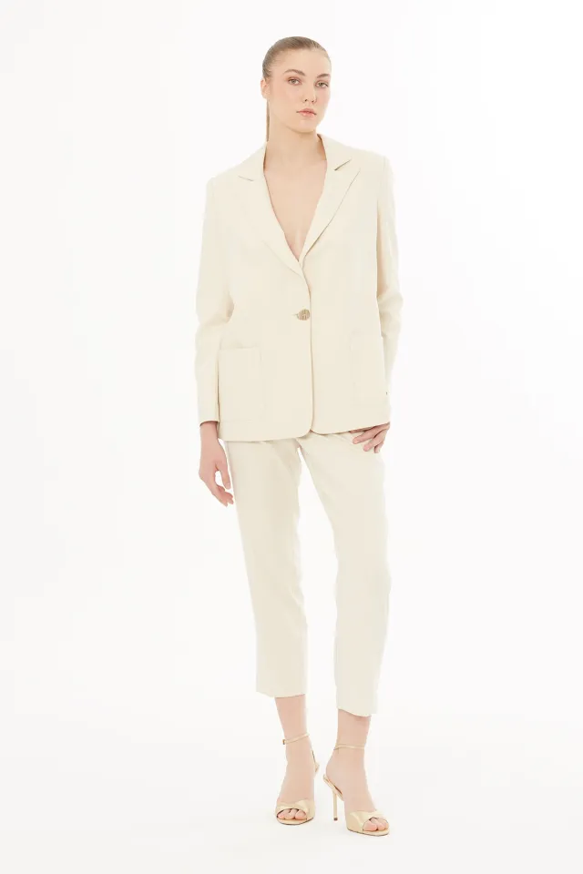 Ecru Set with Jacket and Carrot Trousers