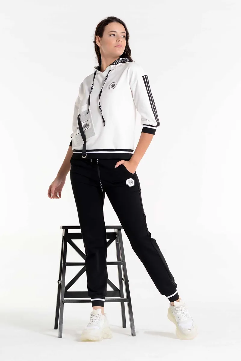 Avidita two-piece set model ST119