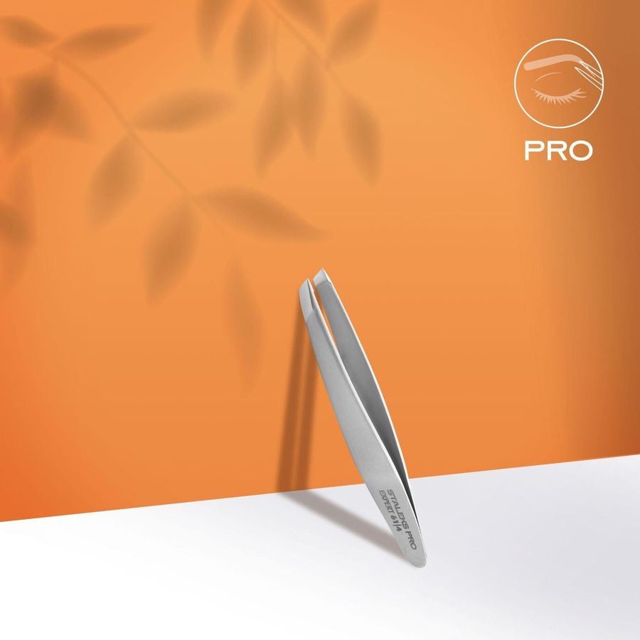 EXPERT 61 TYPE 4 Brow Tweezers (Narrow Slanted Edges)
