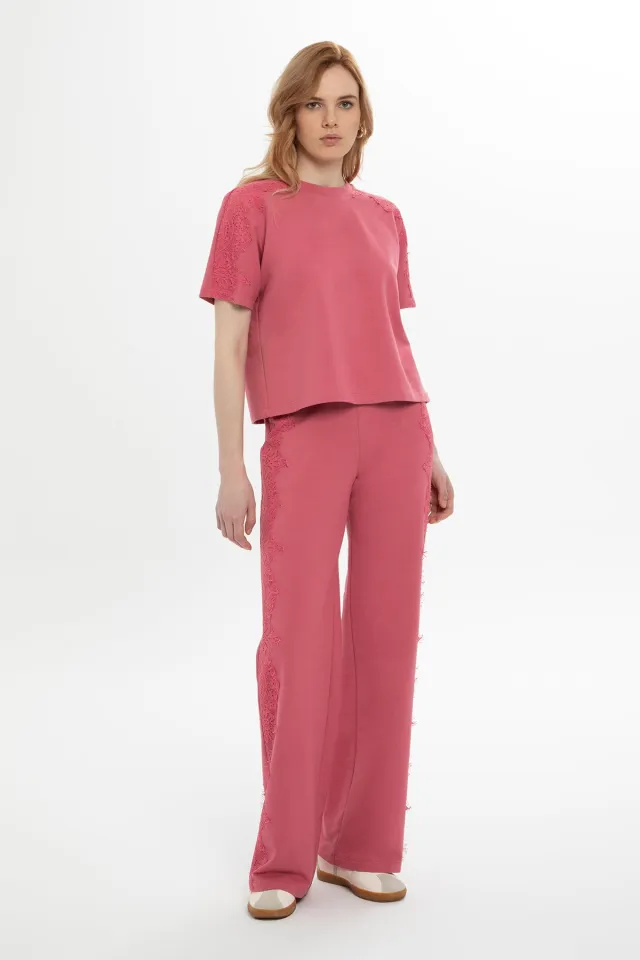 Half-Sleeve Tracksuit with Lace Detail