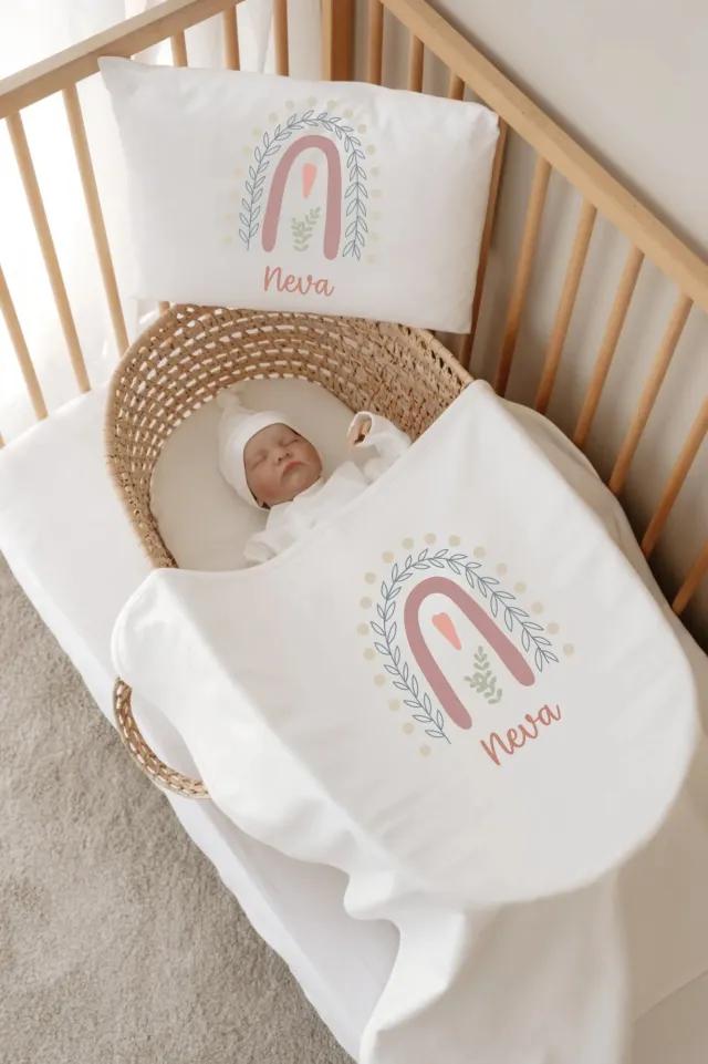 Canbaby Personalized 12-Piece Newborn Set – Pastel Rainbow
