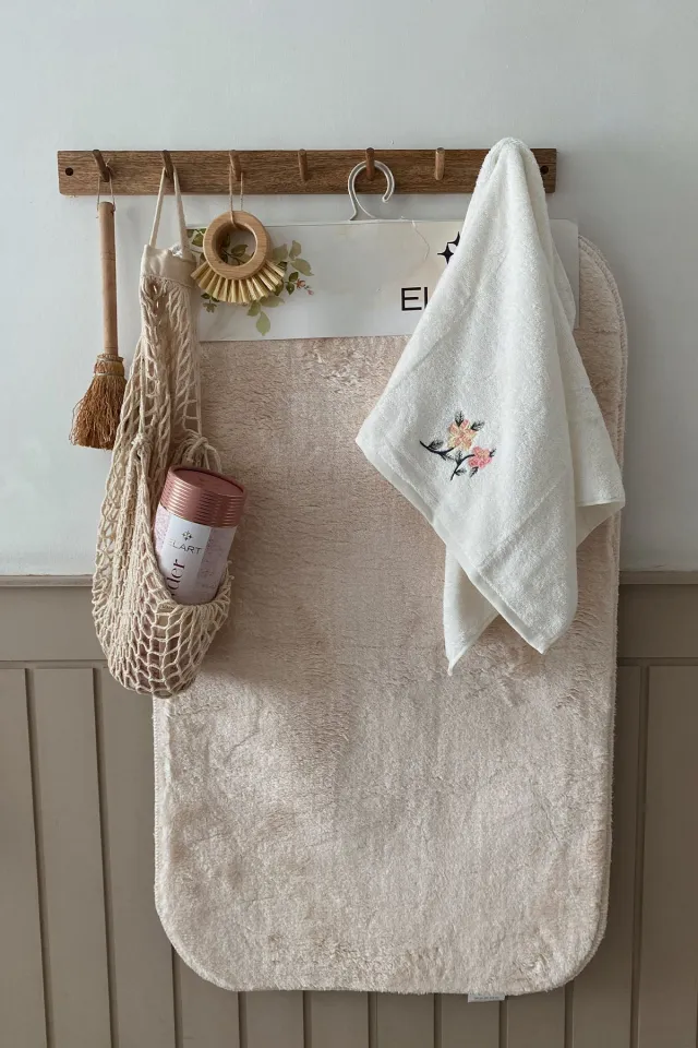 Elart Angel Towel (50x80 cm) Multicolor