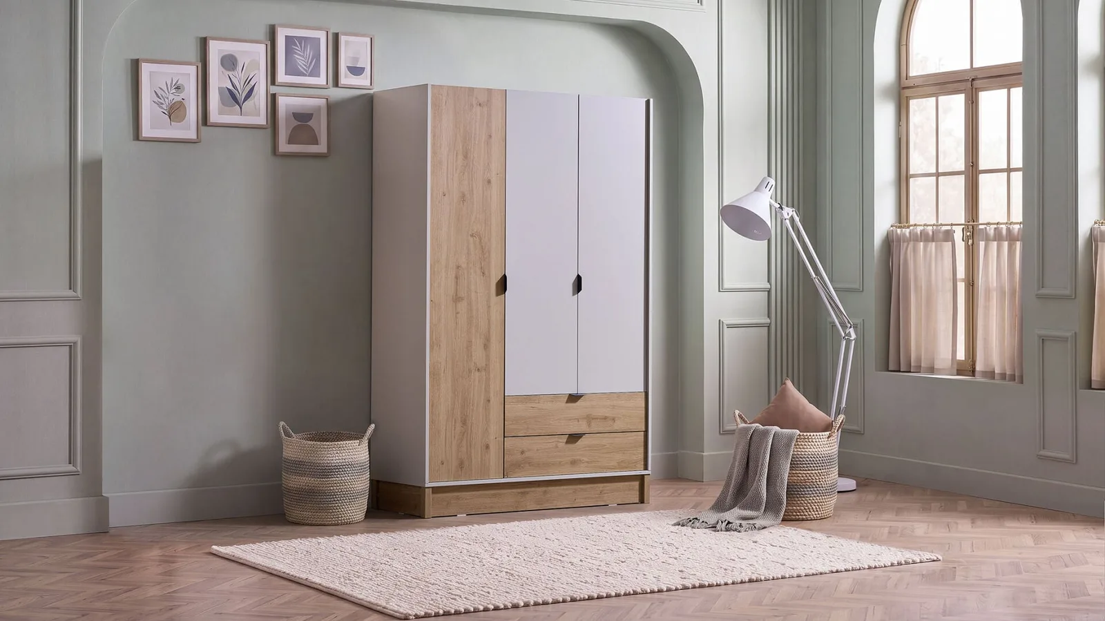 Wendy three-door wardrobe