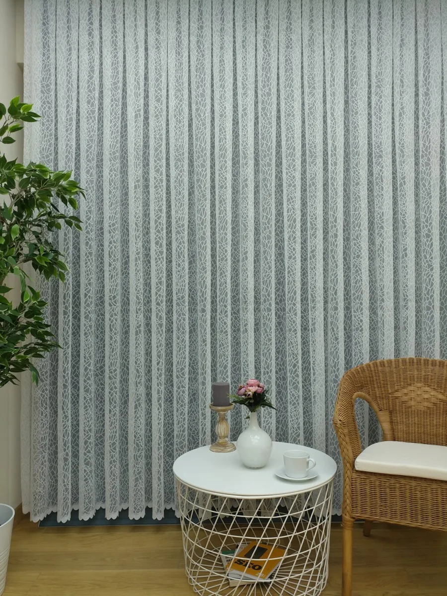 Pardes tulle curtain model BT 562