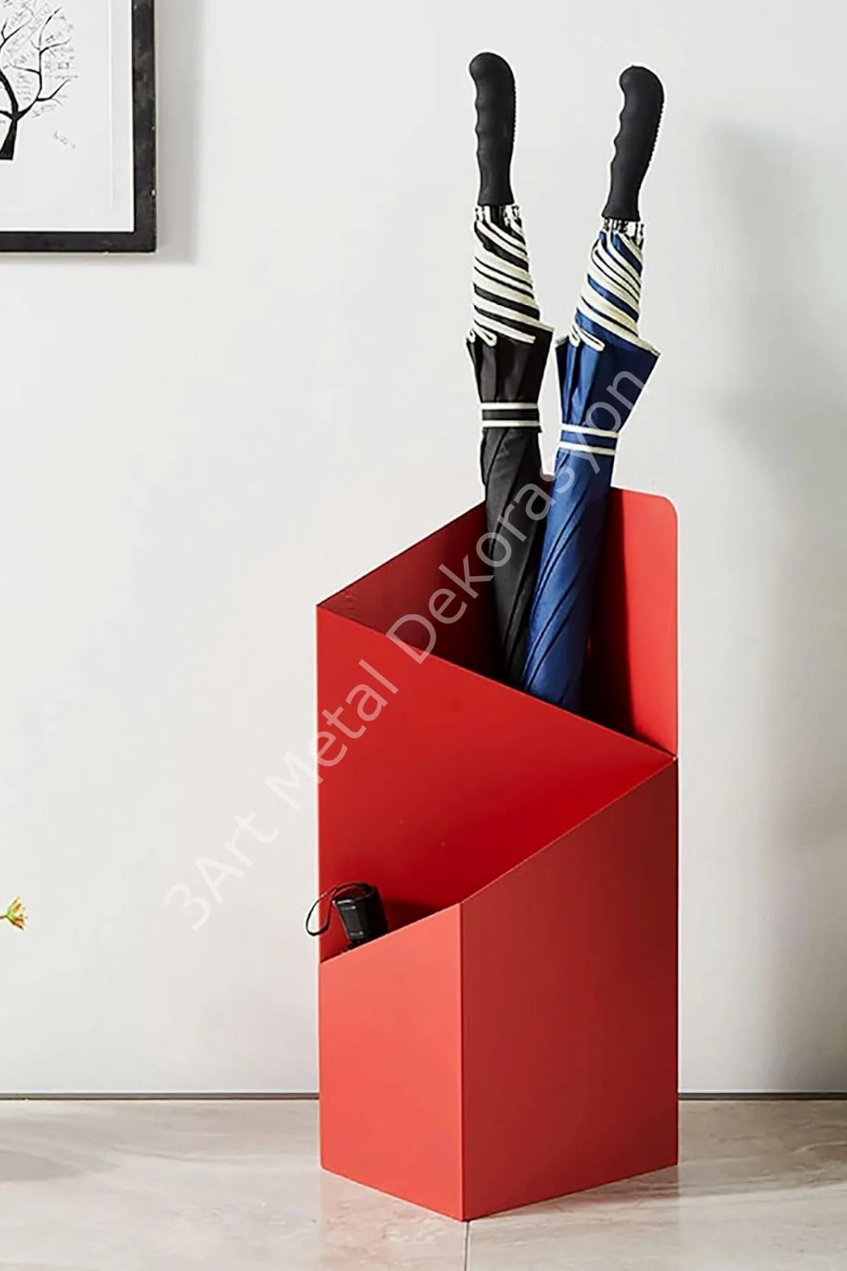 Metal umbrella stand