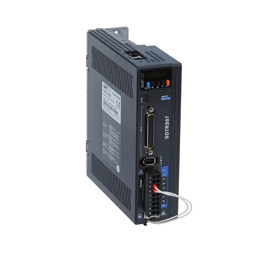 SD7RS04 400 W servo drive