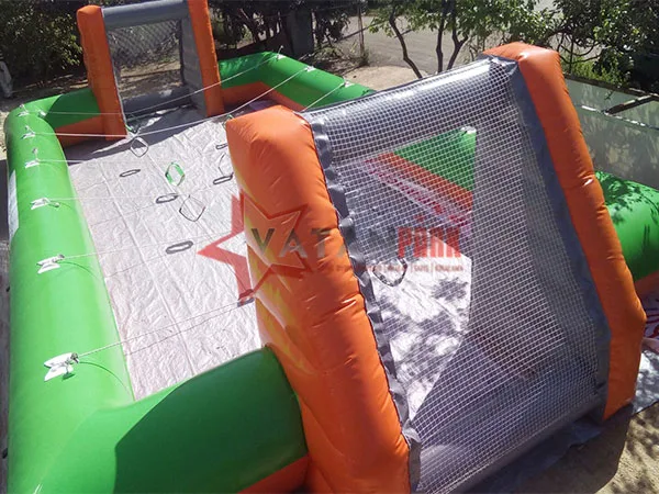 ملعب كرة قدم قابل للنفخ بنمط كرة الطاولة VTNPRK-0245