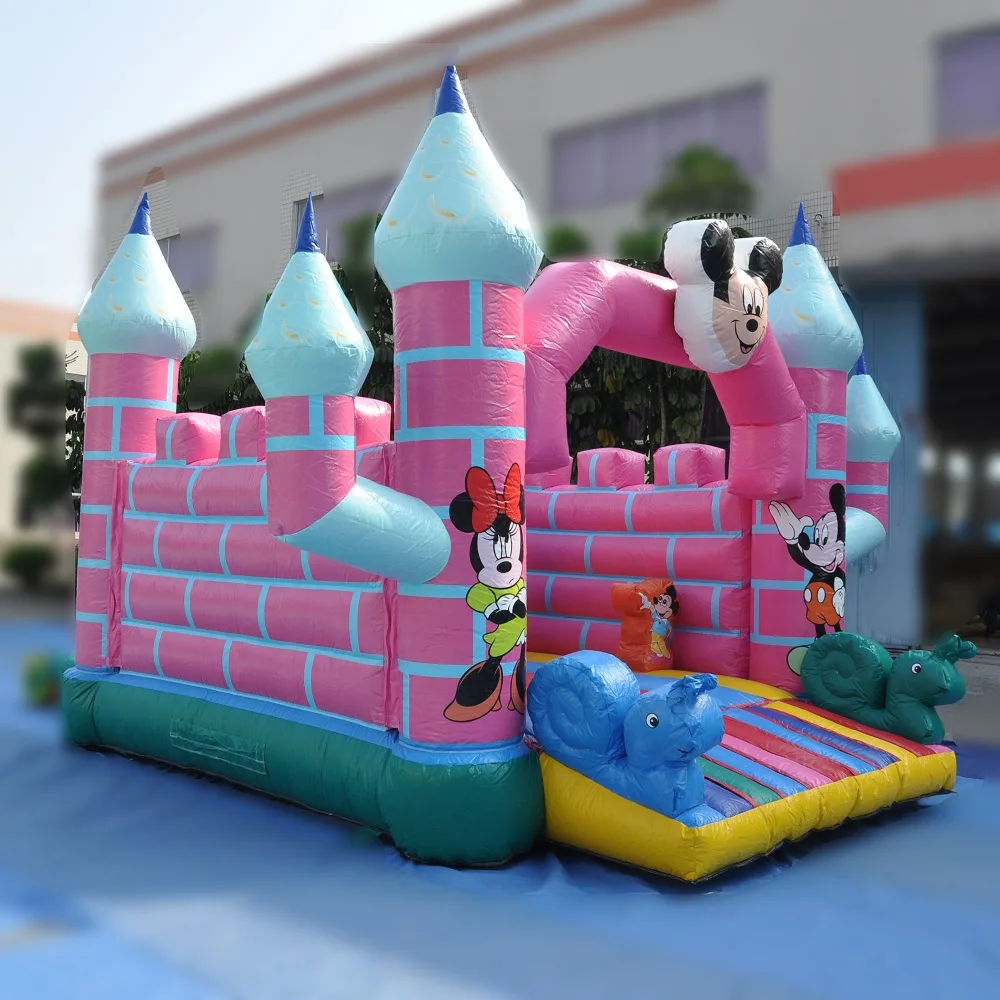 قلعة نطاط Mickey Mouse