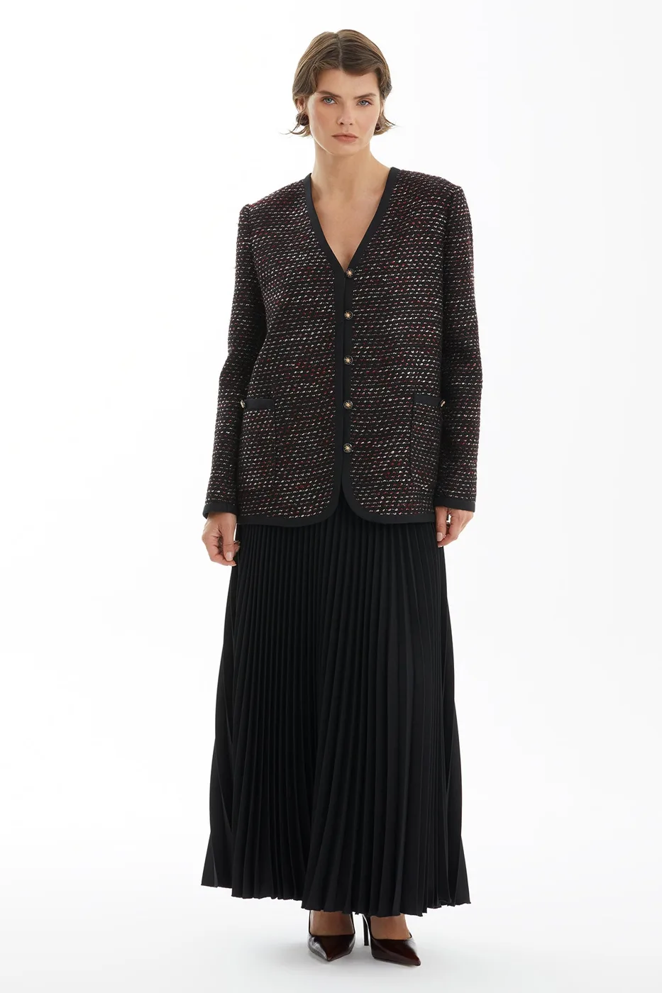Black Jacket And Pleated Long Skirt Set