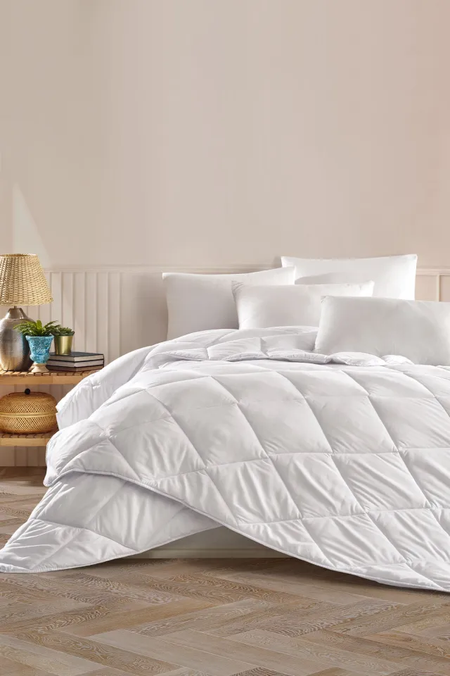 Elart Micro Quilt Double Vacuum-Packed 300 g/m² (195x215 cm) White