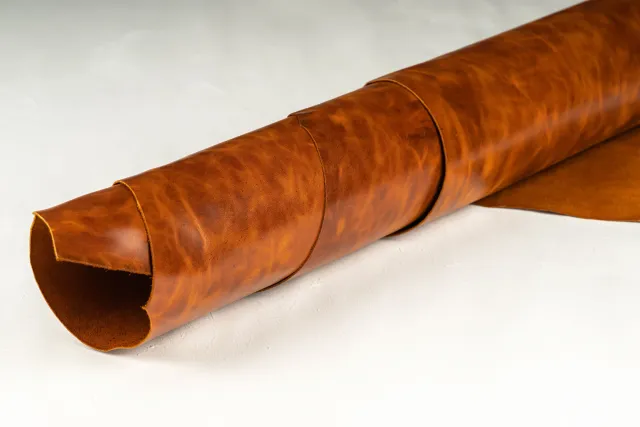 Brütüs Leather - Light Tobacco