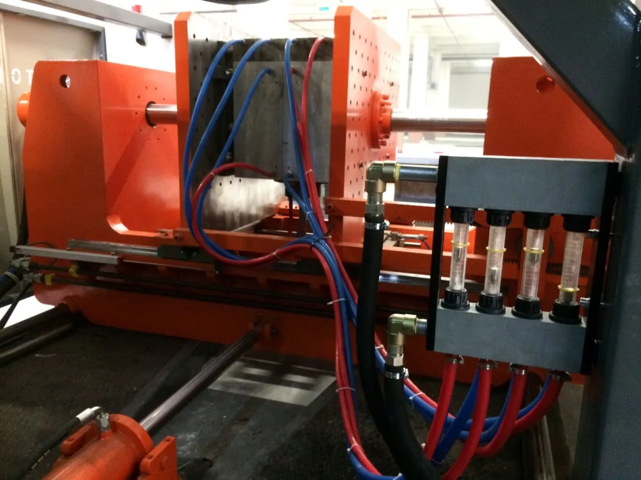 SME 90.60.5 plastic blow molding machine