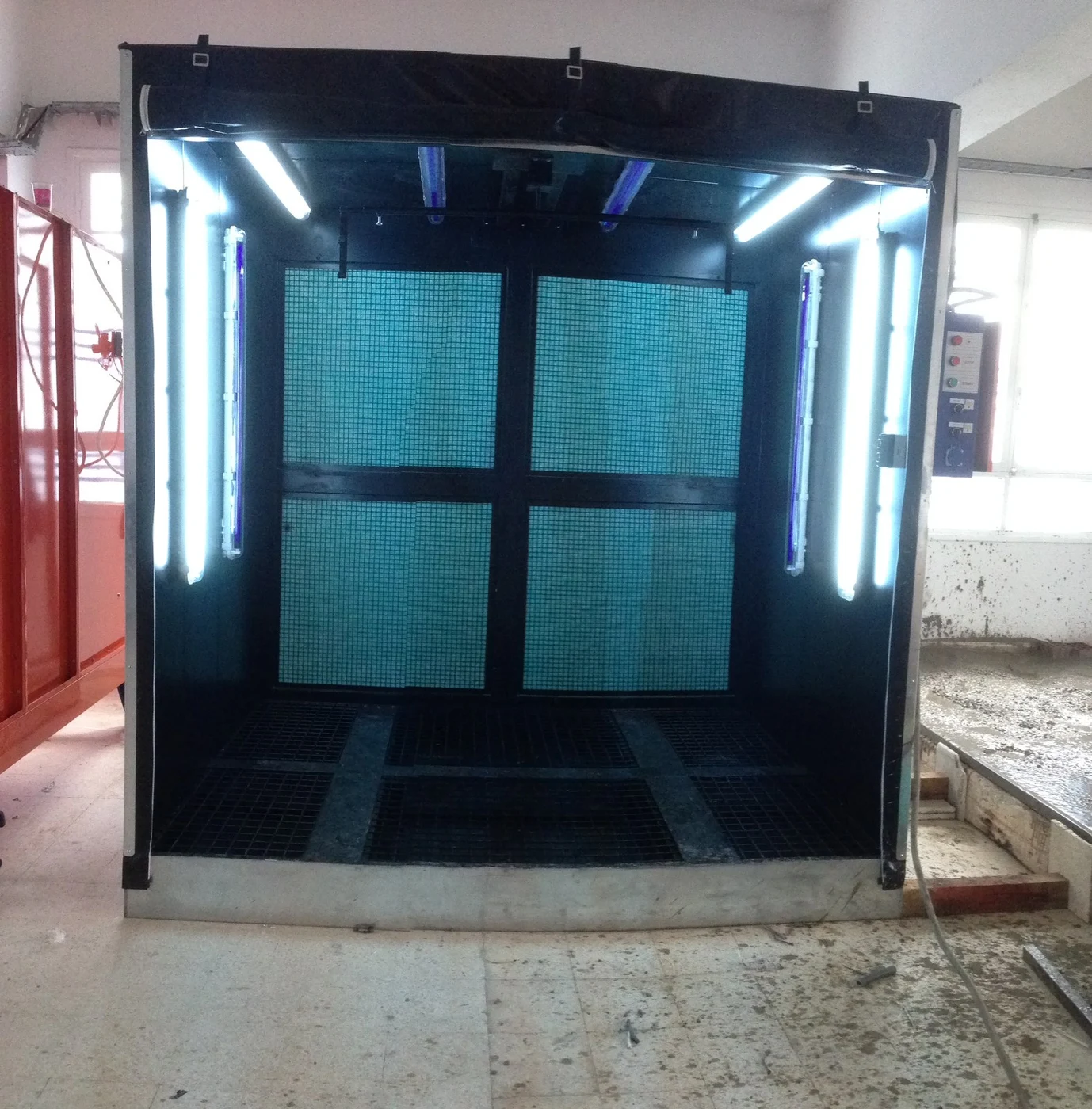 Dry Type Wet Paint Booths