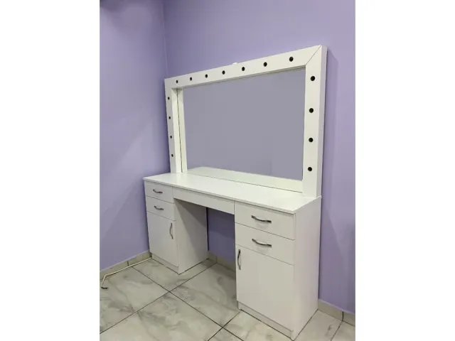 Women's Styling Station 415