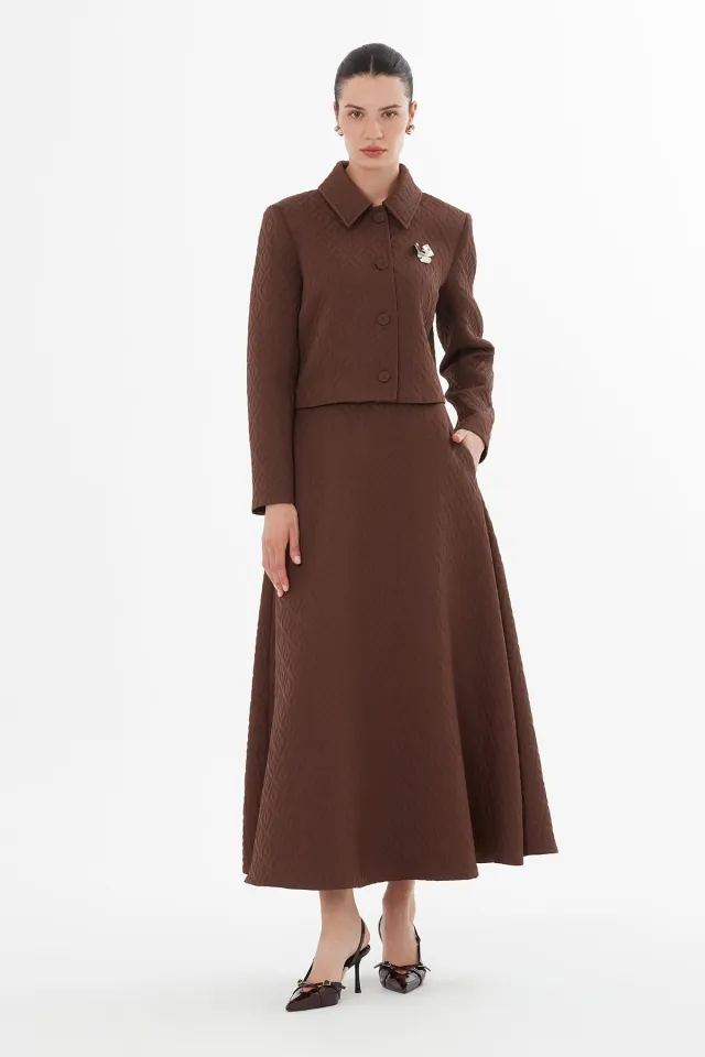 Short Jacket with Brooch and Pleated Skirt Set