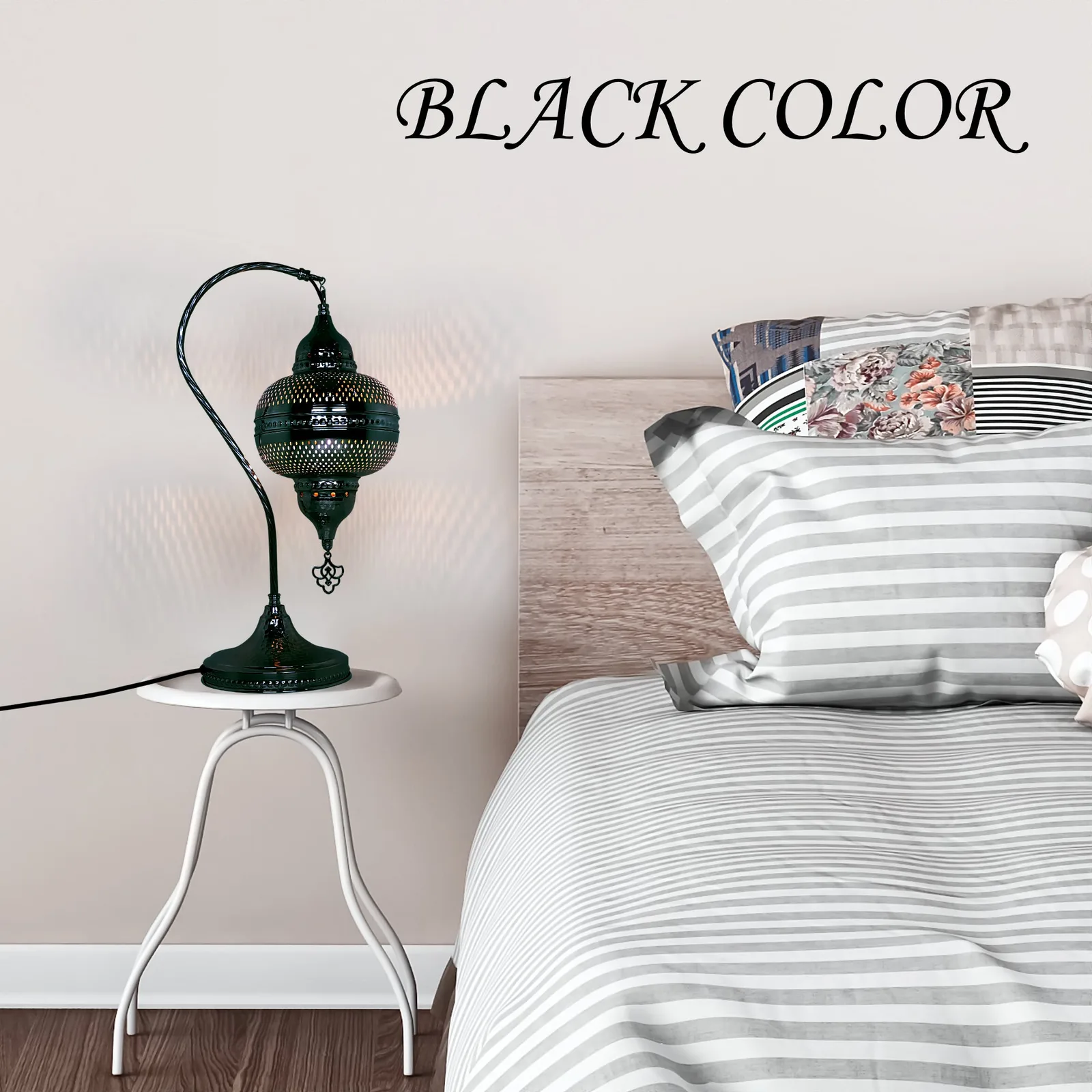 Moroccan table lamp with hole design Turkish shade