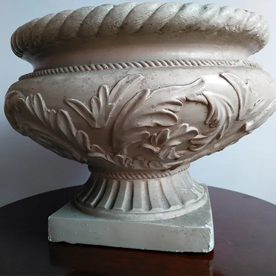 Polyester planter (SAK007)
